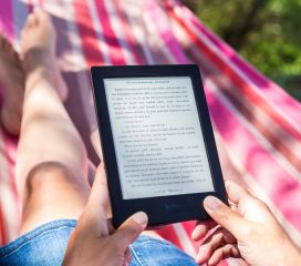 perfecto-capucine-3gC4gBnD3Xs-unsplash-scaled.jpg